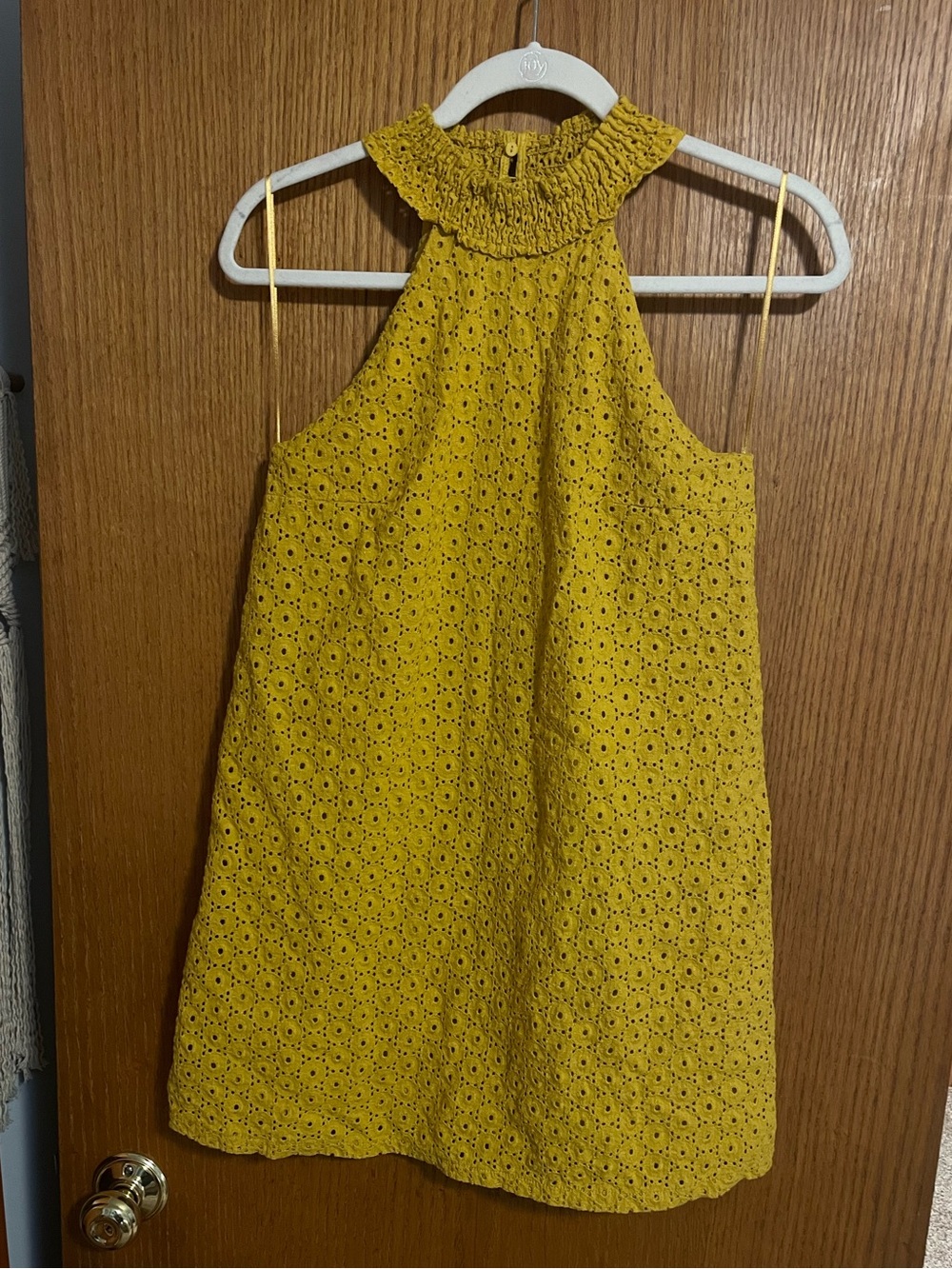 Zara sleeveless halter eyelet lace summer mini sz S